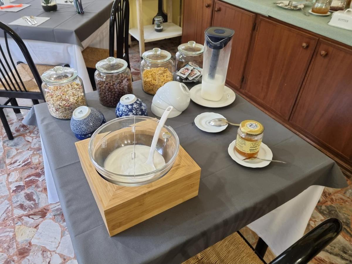 Villa Pina 莱圭利亚 外观 照片